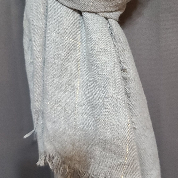 A New Day multi-purpose wrap 40x82 inches - Picture 2 of 6